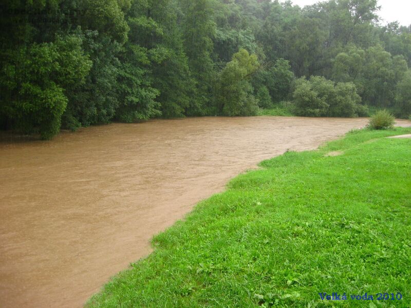 Postupný vzestup hladiny...